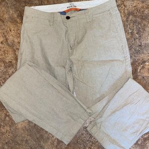 Men’s khakis